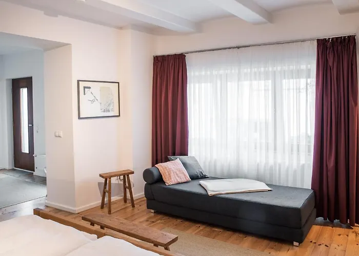 Netts * Neustadt an der Weinstrasse